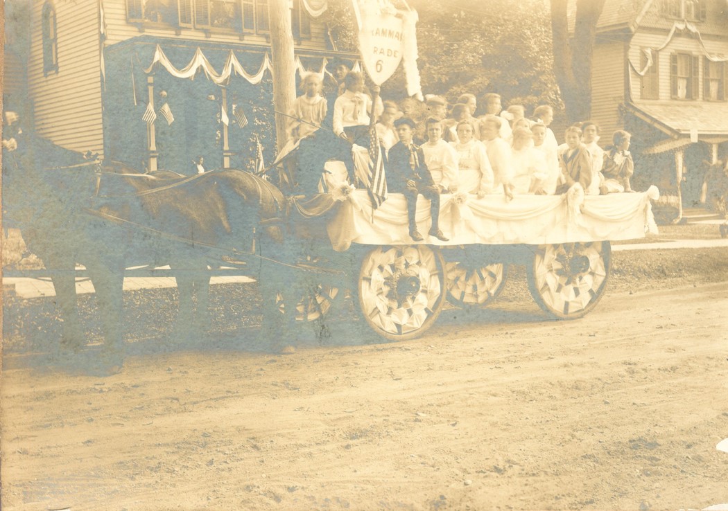 1906-Carnival-Grammar-Grade-6.jpg