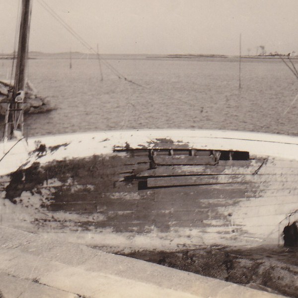 Coale-boat-Chalm-2.jpg