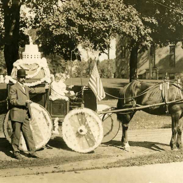 1909 Carnival: Frederick S. Prann &amp; Children